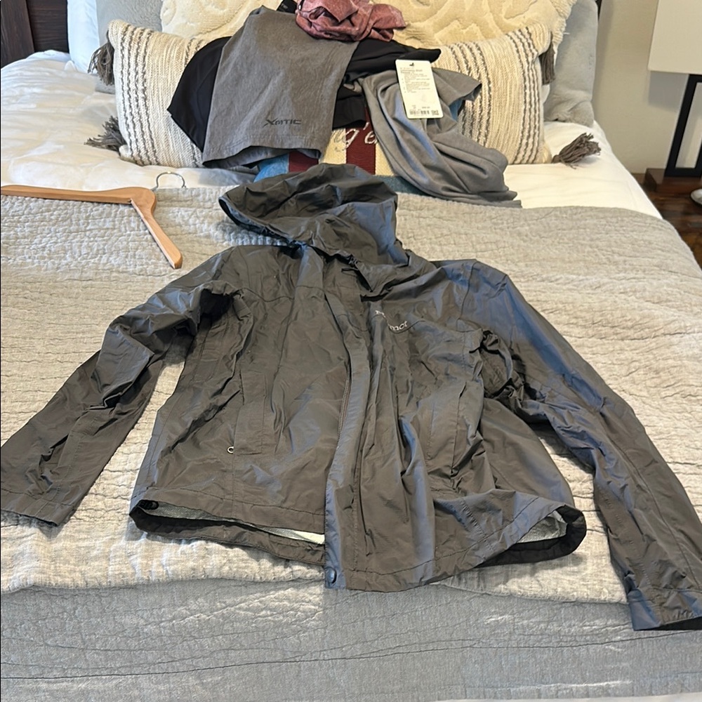 Marmot Gray Hooded Rain jacket